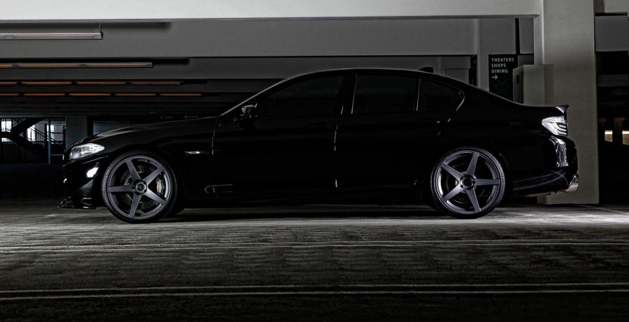  BMW 5-Series VS-130 by Vorsteiner 2012 года  (фото 3 из 3)